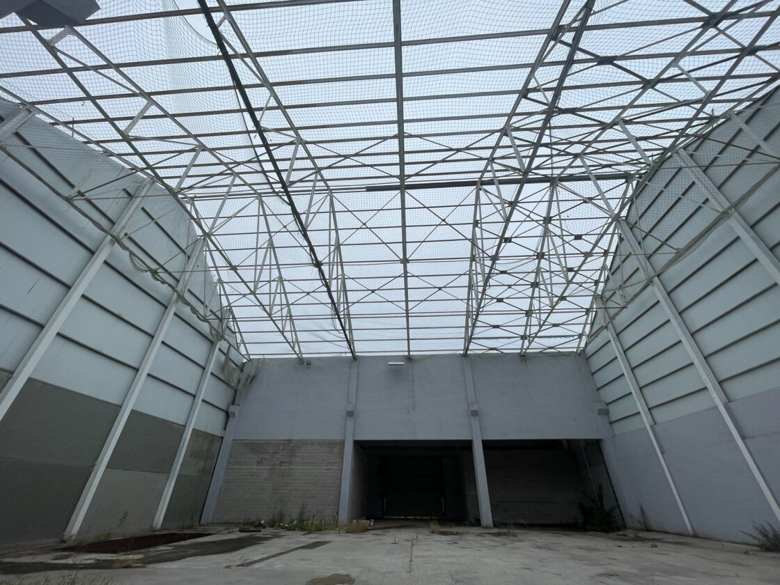 Nave de almacenamiento de gases industriales, tóxicos e inflamables